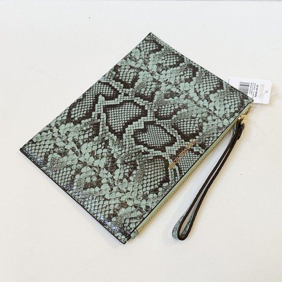 Michael Kors Jet Set Travel XL Clutch Wristlet Embossed Leather Pale Jade Multi - Picture 3 of 9